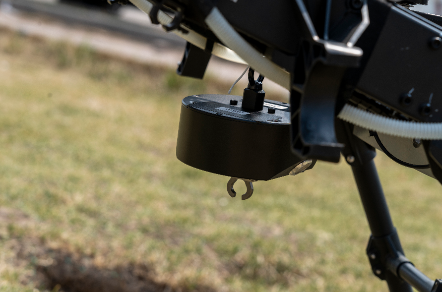 UAV cargo winch